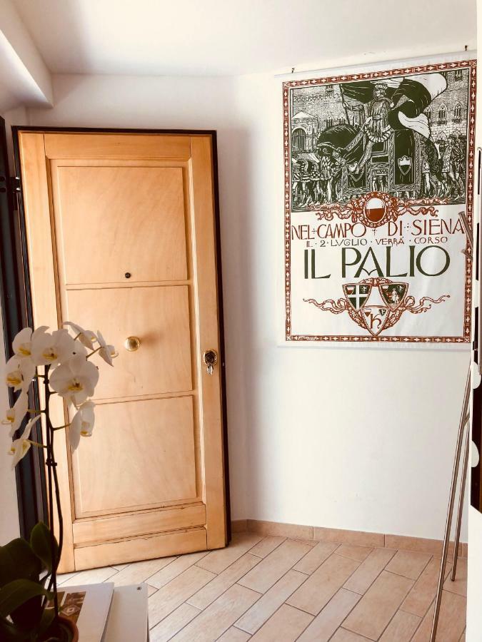La Dolce Vita Studio With Free Private Parking Siena Exterior foto